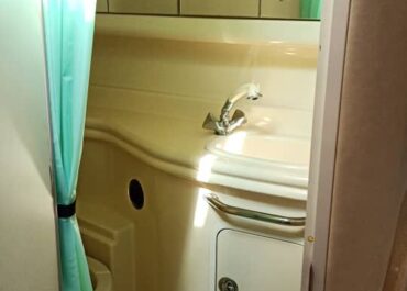 Verbana Bathroom